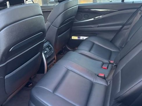 Used 2013 BMW 550i Gran Turismo xDrive 550i xDrive Gran Turismo image 19