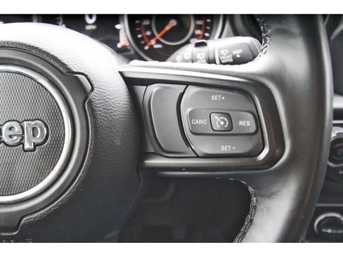 Used 2022 Jeep Wrangler Unlimited Sport AWD/4WD image 16