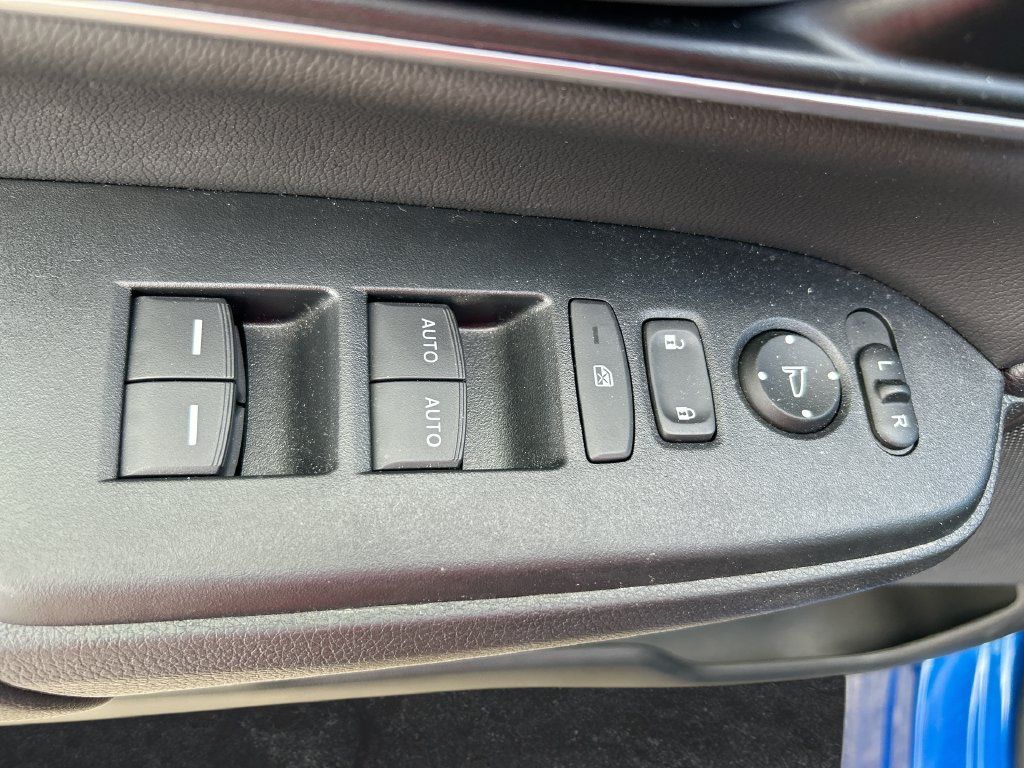 Used 2022 Honda CR-V EX-L image 14