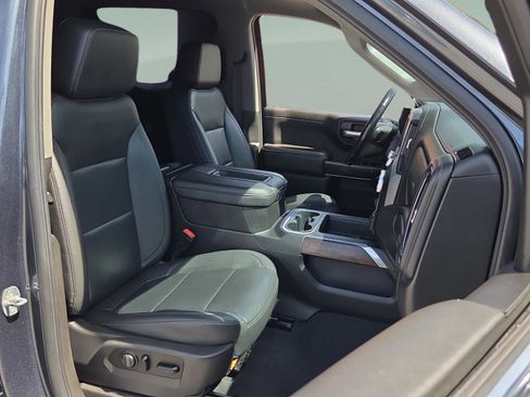 Used 2021 GMC Sierra 1500 SLT w/ SLT Premium Package AWD/4WD image 15