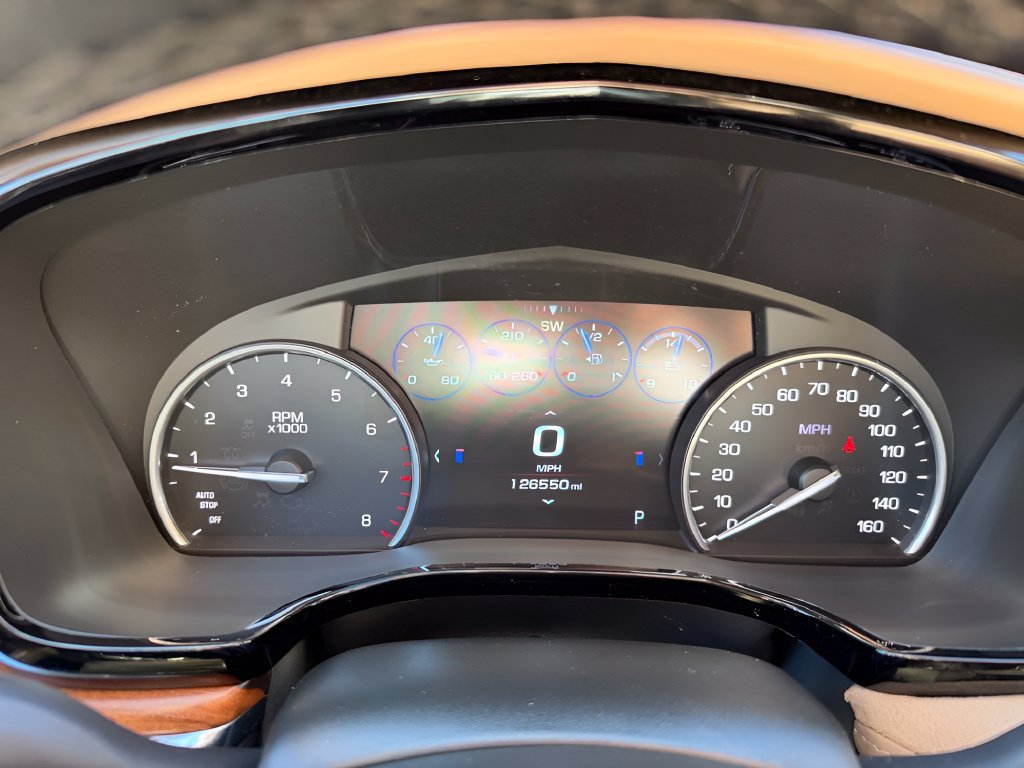 Used 2017 Cadillac XT5 Platinum AWD/4WD image 25