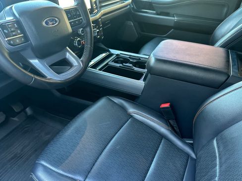 Certified 2025 Ford F250 Lariat w/ Lariat Ultimate Package image 11