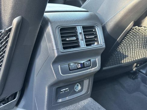 Used 2024 Audi Q5 2.0T Premium image 27