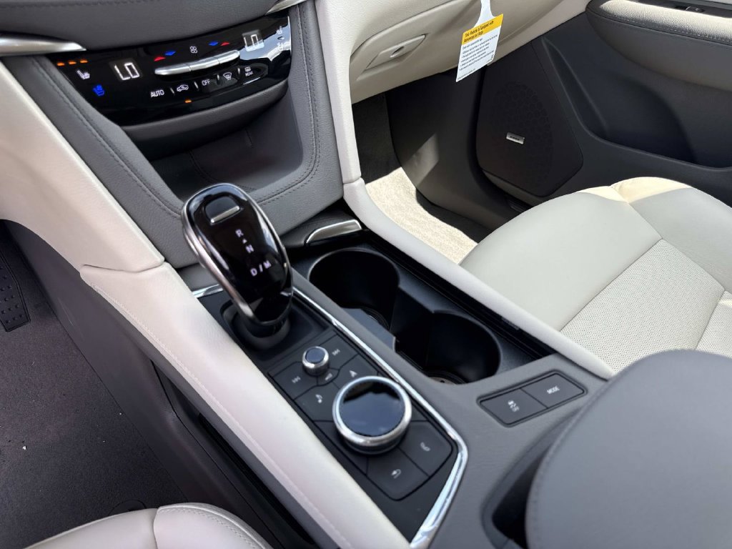 New 2026 Cadillac XT5 Premium Luxury w/ Driver Assist Package FWD image 25