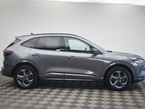 Used 2024 Ford Escape ST-Line w/ Tech Pack #1 AWD/4WD image 15