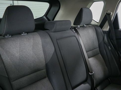 Used 2024 Nissan Rogue SV FWD image 27