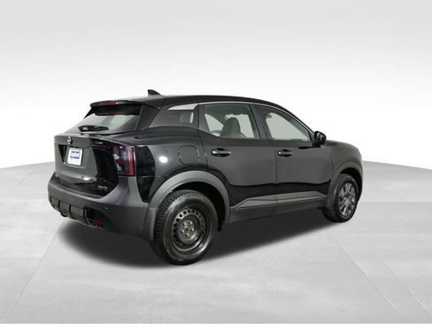 Used 2025 Nissan Kicks S AWD/4WD image 10