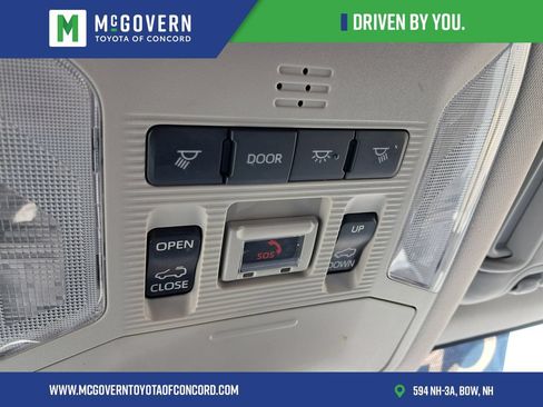 Used 2022 Toyota RAV4 XLE w/ Convenience Package AWD/4WD image 32