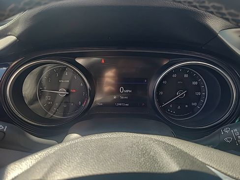 Used 2020 Buick Encore GX Select w/ Sport Touring Package FWD image 21