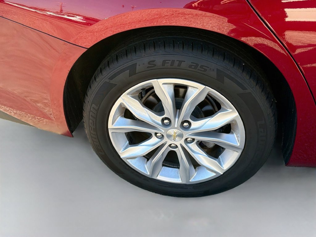 Used 2023 Chevrolet Malibu LT FWD image 10