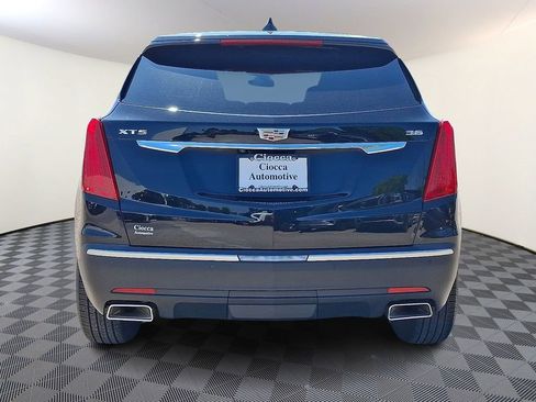 Used 2017 Cadillac XT5 FWD image 5