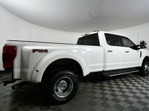 Used 2022 Ford F350 Lariat w/ Lariat Ultimate Package image 10