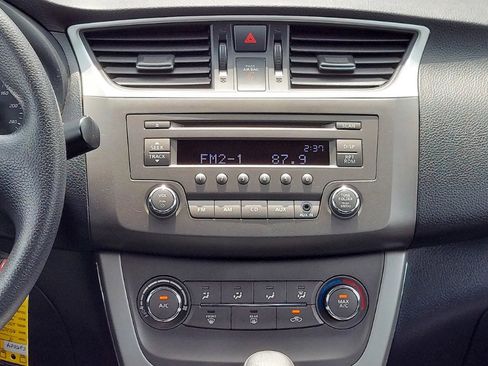 Used 2013 Nissan Sentra FE+ SV image 19