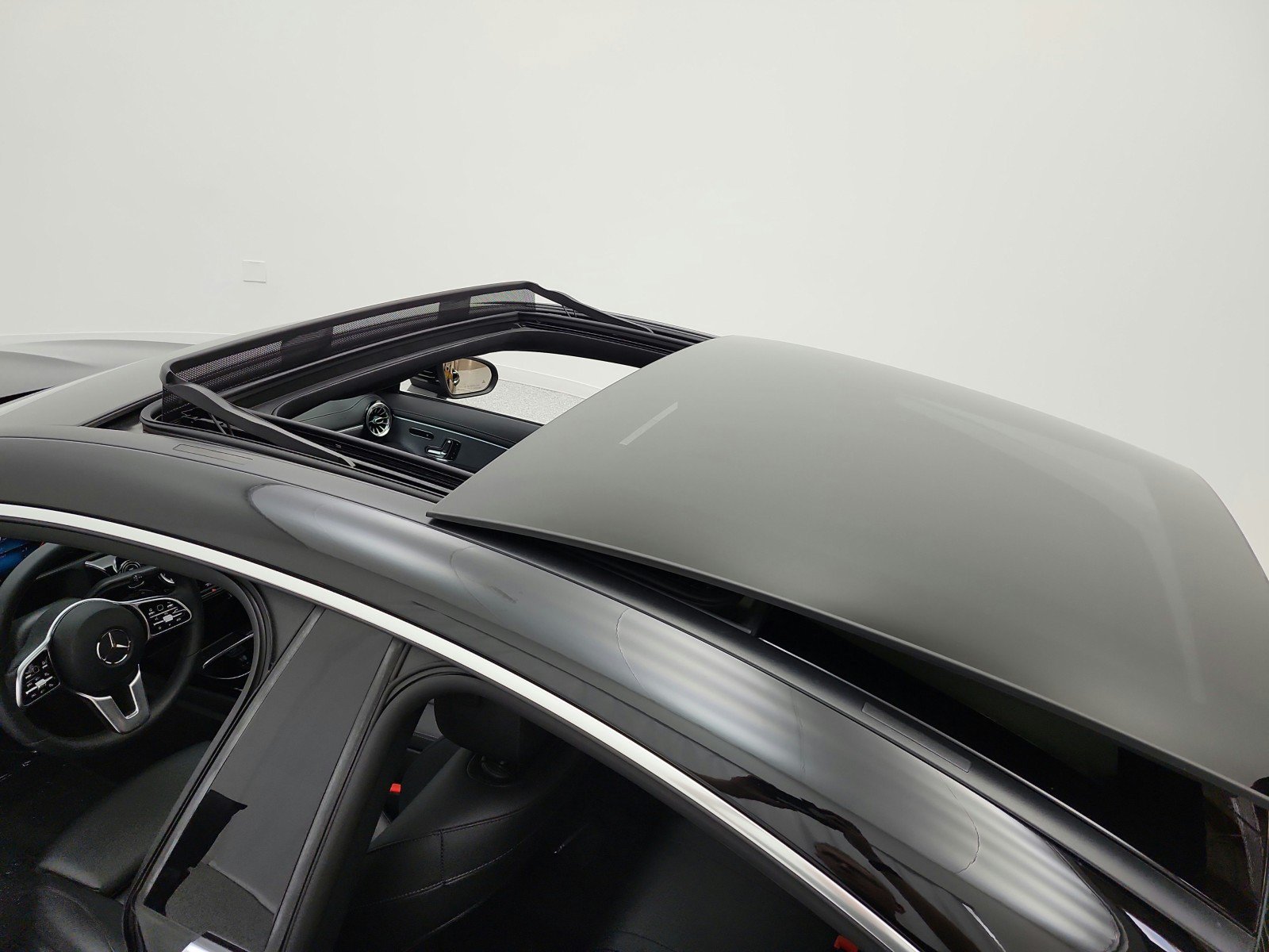 Used 2021 Mercedes-Benz CLA 250 image 11