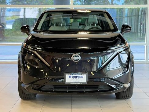 Used 2023 Nissan Ariya FWD image 2