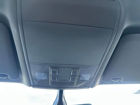 Used 2019 Volkswagen Atlas S image 21