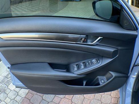 Used 2022 Honda Accord Sport image 13