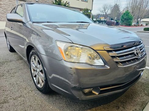 Used 2005 Toyota Avalon XLS FWD image 7