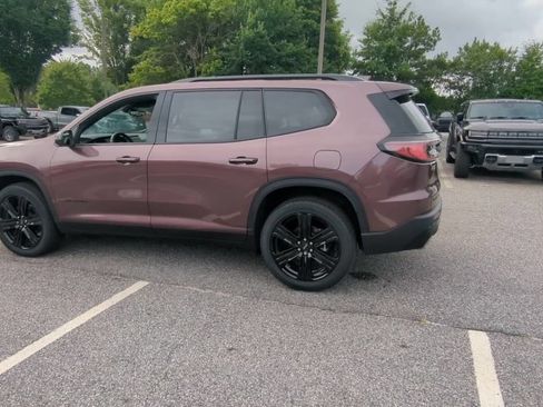 Used 2026 GMC Acadia Elevation w/ Black Edition FWD image 6