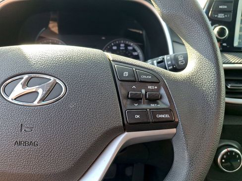 Used 2019 Hyundai Tucson Value w/ Cargo Package FWD image 18