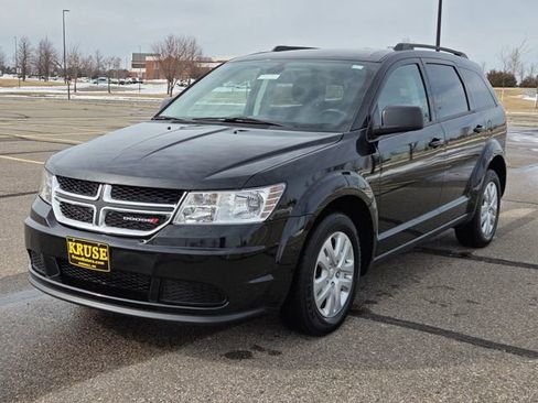 Used 2018 Dodge Journey SE image 8