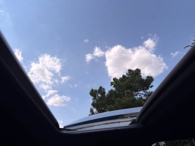 Used 2016 Toyota RAV4 SE w/ Advanced Technology Package FWD image 2