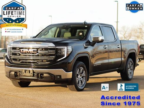 Used 2025 GMC Sierra 1500 SLT image 3