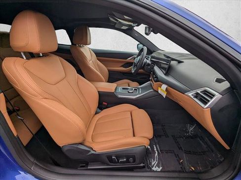 Certified 2025 BMW 430i Coupe w/ M Sport Package image 21