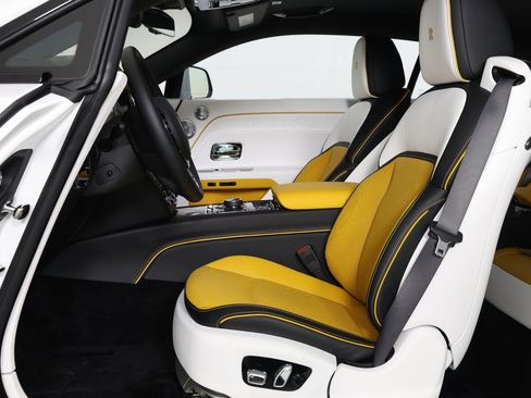 New 2025 Rolls-Royce Spectre Black Badge image 5