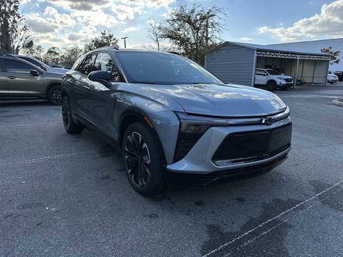 New 2026 Chevrolet Blazer EV RS image 8