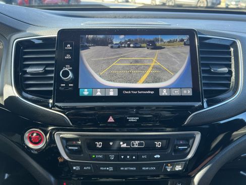 Used 2024 Honda Ridgeline Black Edition image 19