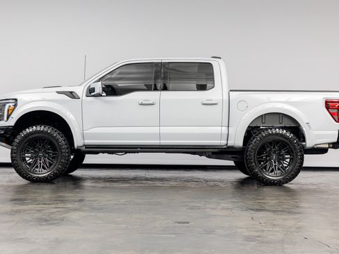 Used 2025 Ford F150 Raptor w/ Equipment Group 803A Raptor R AWD/4WD image 9