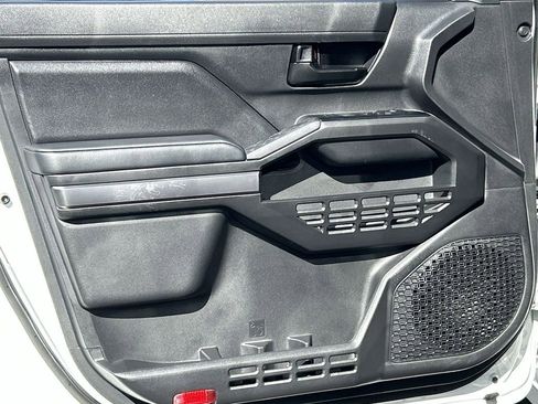 Used 2025 Toyota Tacoma SR5 image 22