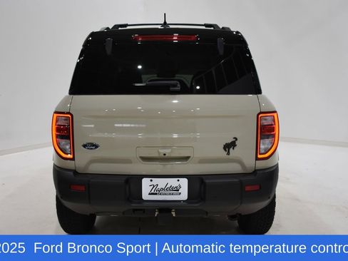Used 2025 Ford Bronco Sport Badlands image 5