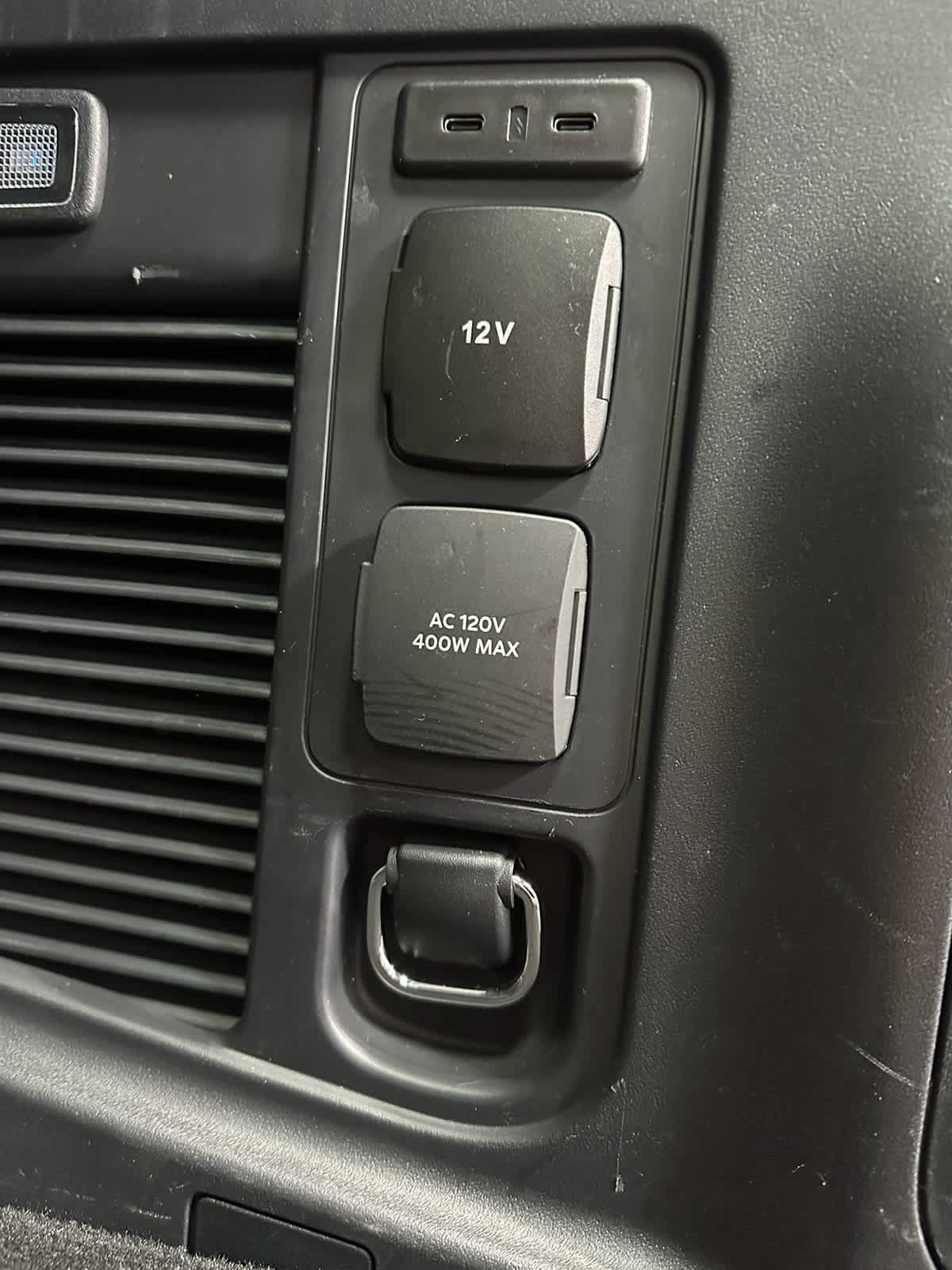 Certified 2025 Ford Expedition Active AWD/4WD image 38