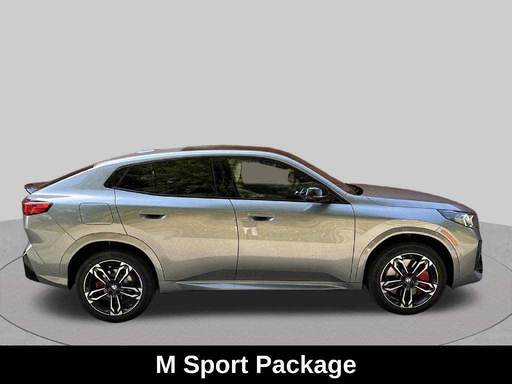 Used 2026 BMW X2 xDrive28i w/ Technology Package AWD/4WD image 11