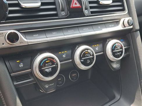 Used 2023 Genesis G70 3.3T AWD/4WD image 16