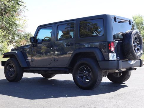 Used 2017 Jeep Wrangler Unlimited Sport w/ Max Tow Package AWD/4WD image 7