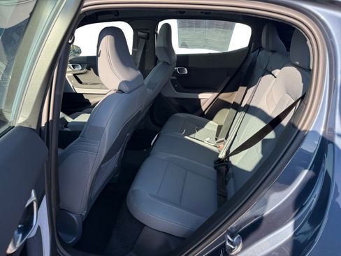 Used 2023 Polestar Polestar 2 image 16