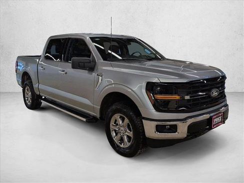 Used 2025 Ford F150 XLT w/ Equipment Group 301A Standard image 3