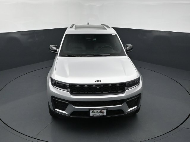 New 2026 Jeep Grand Cherokee Limited AWD/4WD image 13