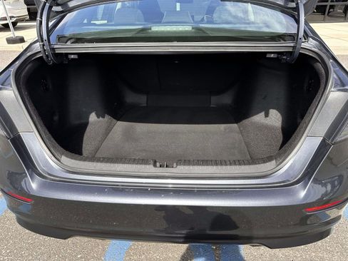 Used 2023 Honda Accord EX image 7