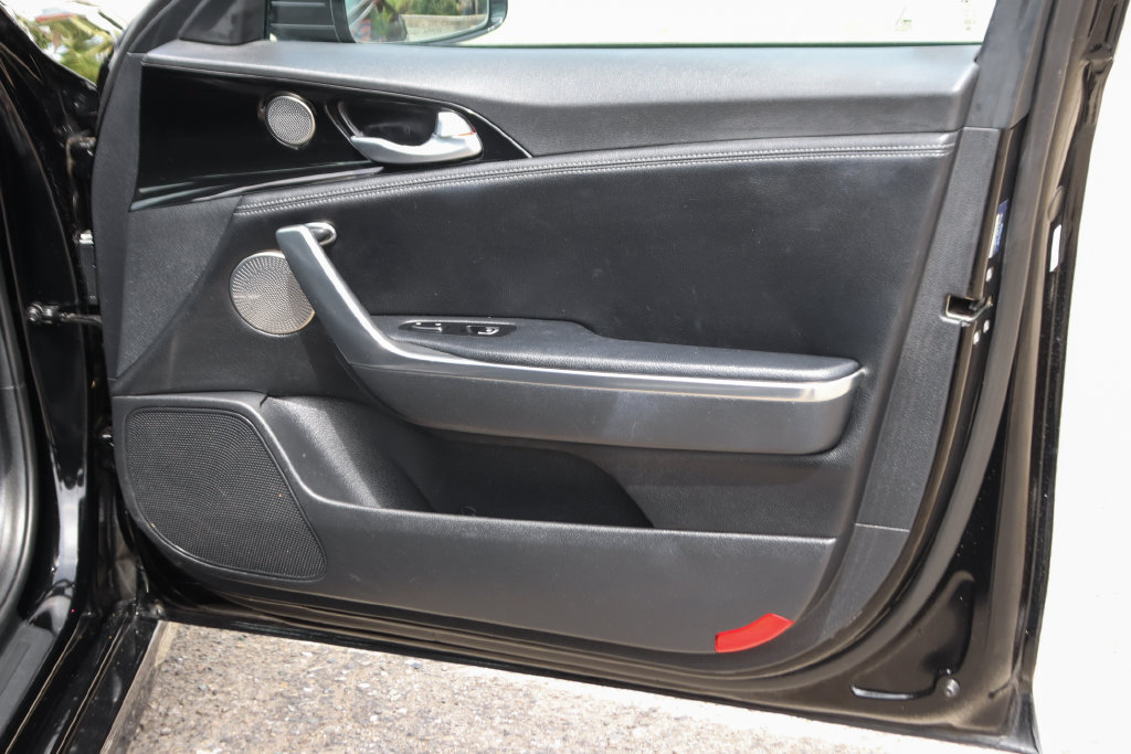Used 2023 Kia Stinger GT-Line w/ Sun & Sound Package RWD image 41