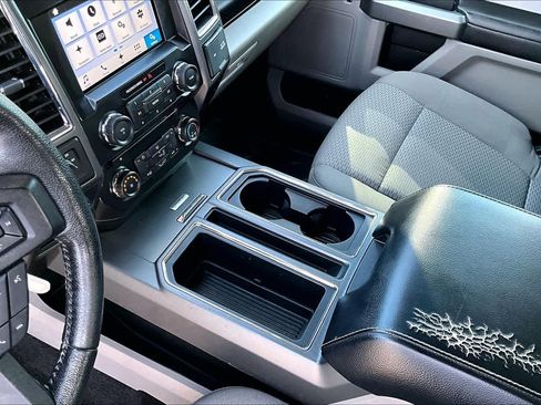 Used 2016 Ford F150 XLT w/ Equipment Group 302A Luxury AWD/4WD image 17