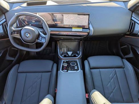 Used 2026 BMW X3 xDrive30 w/ Premium Package image 14