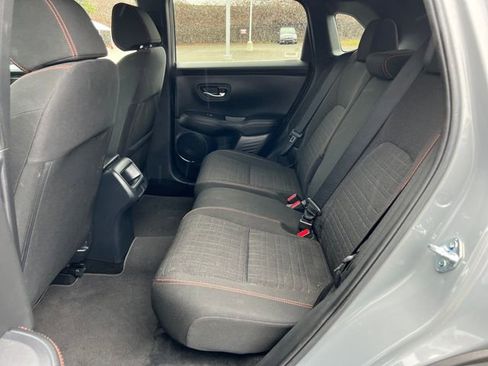 Used 2025 Honda HR-V Sport image 15