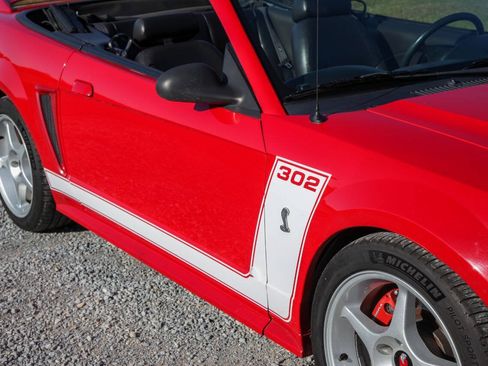 Used 1999 Ford Mustang Cobra RWD image 23