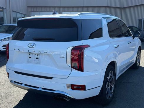 Used 2021 Hyundai Palisade Calligraphy w/ Winter Package image 4
