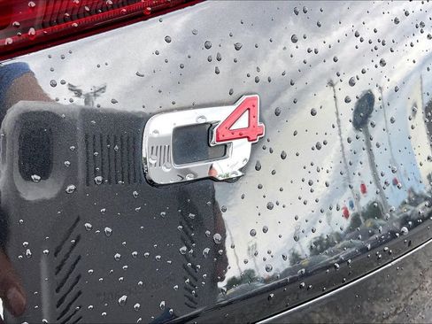 Used 2018 Alfa Romeo Stelvio Ti AWD/4WD image 32