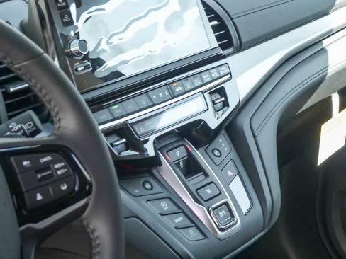 New 2026 Honda Odyssey EX-L image 21